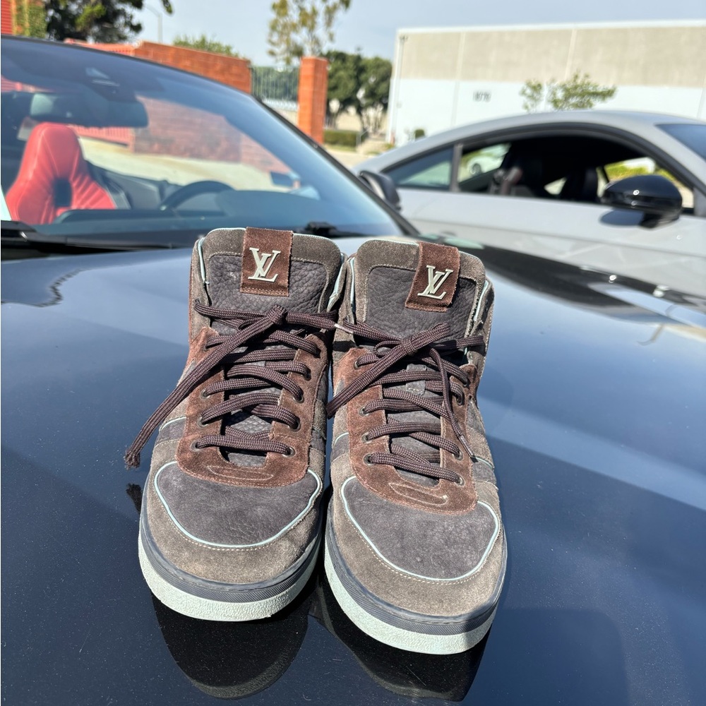 Lv shoes 9.5 men